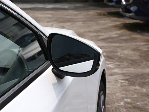 2025�� 2.0L �Զ����Ű�