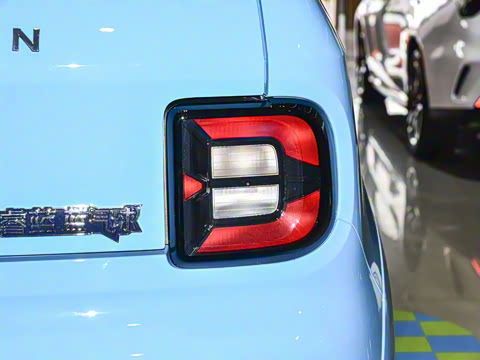 2025�� ������