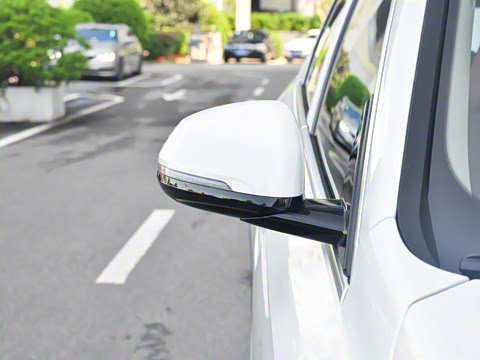 2025�� xDrive25Li X�����װ