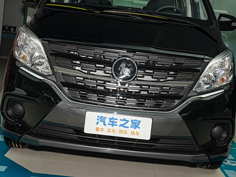 2027�� 2.0L ������ 7��