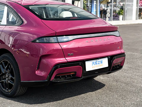 2026�� 560MAX