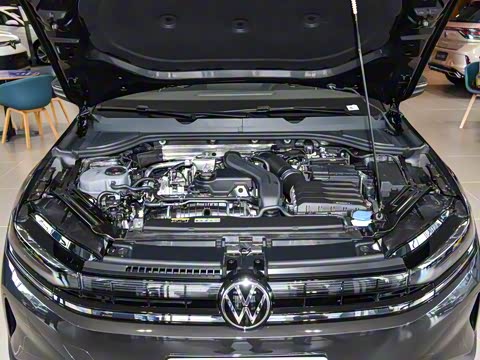 2026�� L 300TSI DSG ��Ӣ��