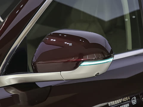 2025�� ���� Ultra�� 53.4kWh 6���� (896�߼����״