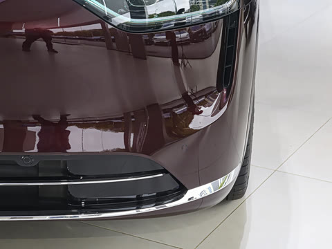 2025�� ���� Ultra�� 53.4kWh 6���� (896�߼����״