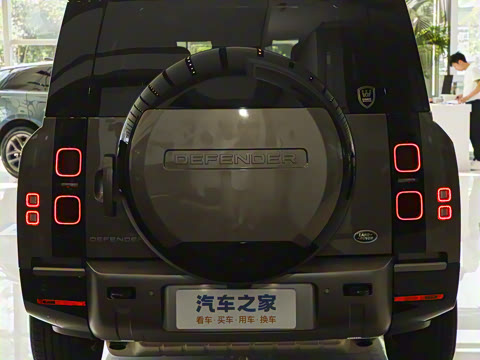 2025�� 130 3.0T P400 ����������