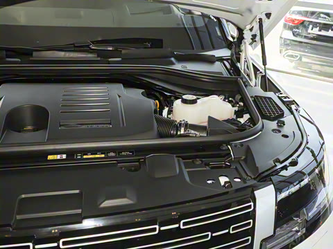 2025�� 3.0 L6 400PS �����ӳ���