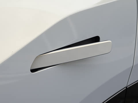 2026�� 610 Max