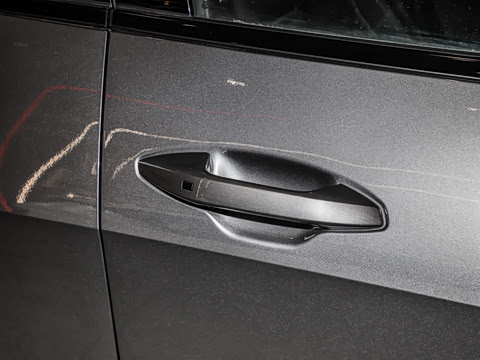 2025�� 2.0T ��������������