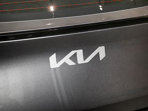 2025�� 2.0T ��������������