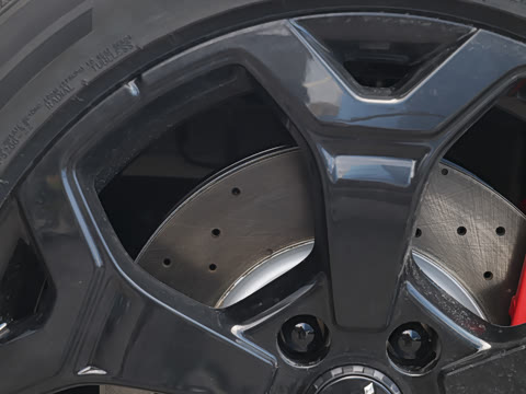 2026�� 565KM ���������