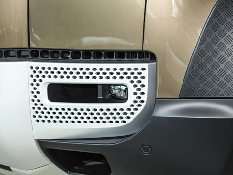 2025�� 110 3.0T P400 �����ر��