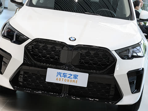 2026�� xDrive25i M�˶���ҹ��װ