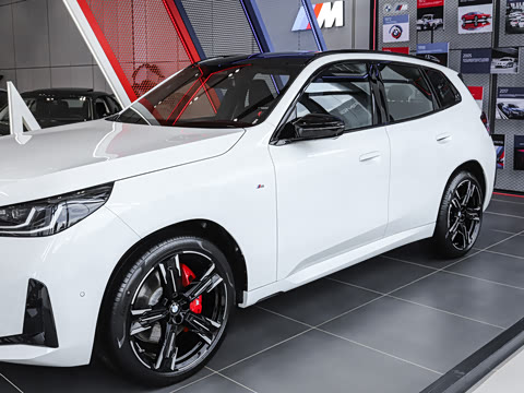 2026�� M50 xDrive