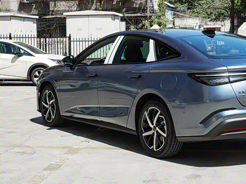 2026�� DM-i 1.5T 135km �����