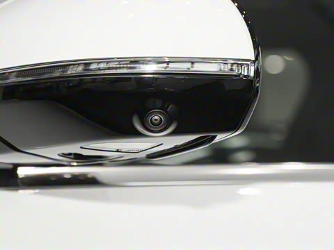 2024�� E 350 e L ���ʽ��϶����˶��γ�