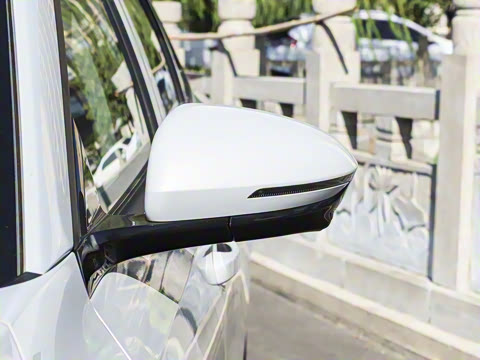 2025�� EM-i 70km ������