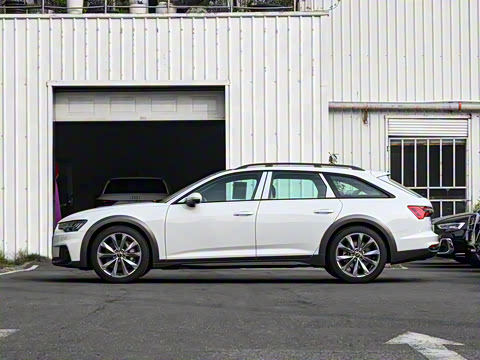 2025�� allroad quattro ̽���� 55 TFSI ����ԽҰ��
