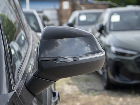 2026�� 45�����ذ� 40 TFSI ����������