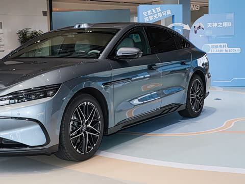 2025�� EV �Ǽݰ� 635KM�����״��콢��