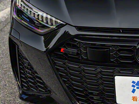 2025��  RS 6 4.0T Avant performance