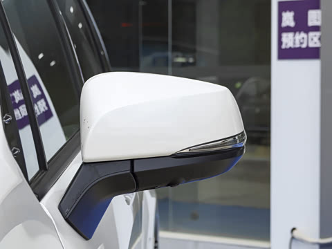 2027�� 2.5L ˫���������ʰ�