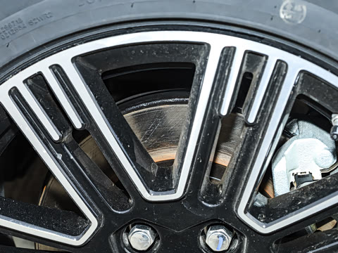 2026�� ����� 505�м�Ӫ�� 7��