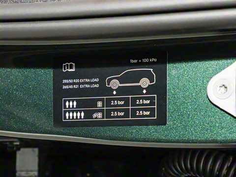 2025�� Pro ���ܻ��°�