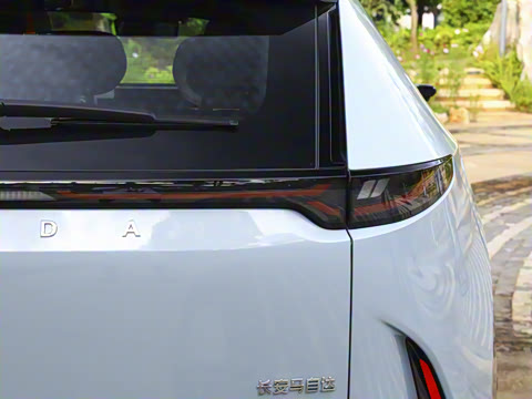 2025�� ����200 Max