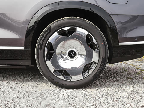 2025�� Hyper�� 70kWh