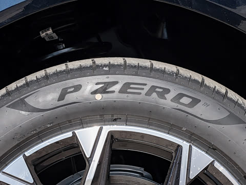 2026�� xDrive25L M�˶���ҹ��װ