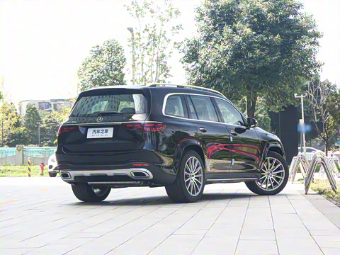 2025�� �Ŀ� GLS 450 4MATIC ������