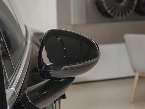 2025�� 785km Ultra