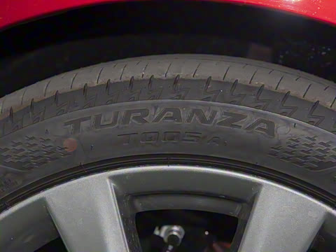 2025�� 2.0L �Զ����Ű�