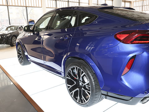 2023�� X6 M ������