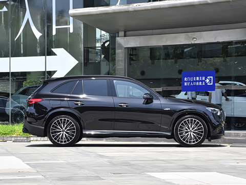 2026�� �Ŀ� AMG GLC 43 4MATIC