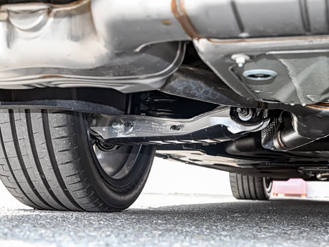 2026�� 2.0T quattro ������	