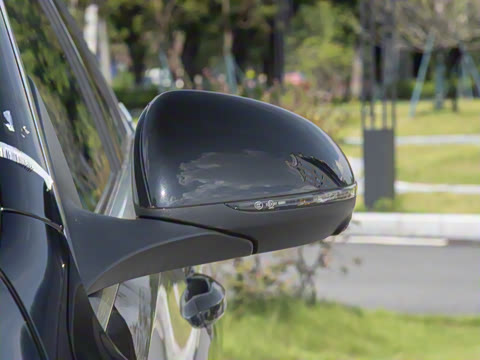 2025�� �Ŀ� C 350 eL