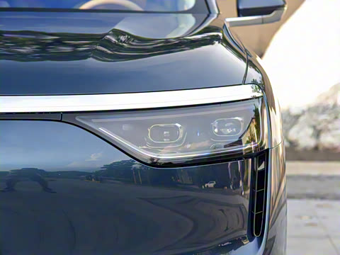 2025�� ���� Ultra ����������