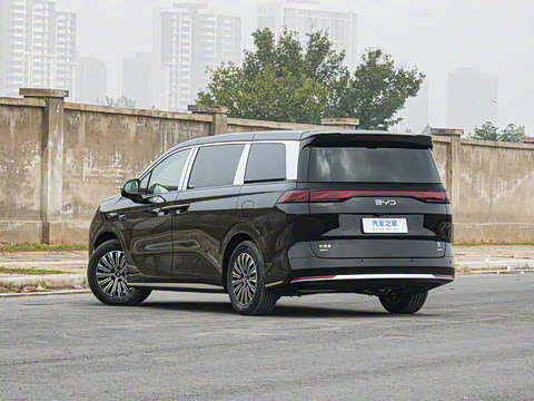 2026�� DM-i 1.5T 218KM ��Խ��