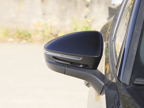 2026�� ̽��L 380TSI ��������