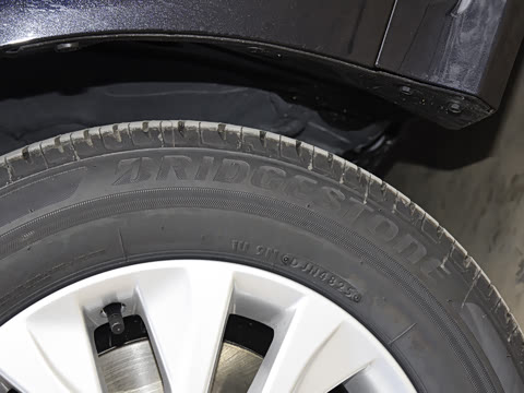 2026�� 1.8L ˫�� �ȷ��