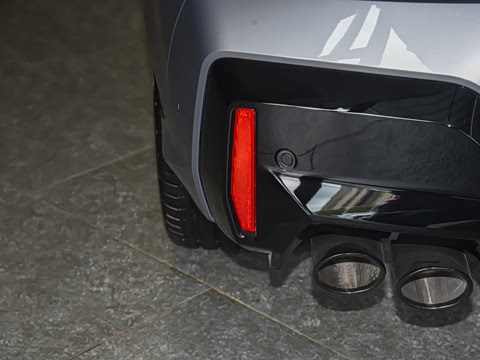 2026�� M35i
