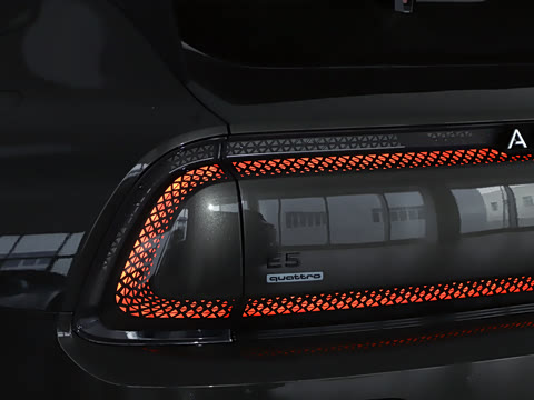 2026�� �ȷ�quattro��