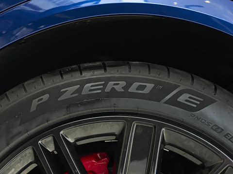 2025�� ���� Ultra�� 53.4kWh 6���� (896�߼����״