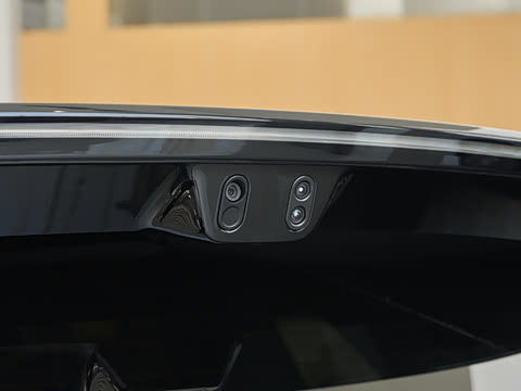 2025�� ���� Ultra�� 53.4kWh 6���� (896�߼����״