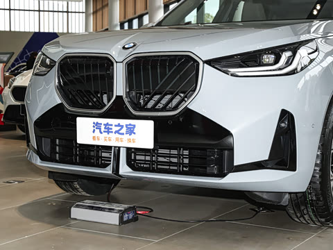 2026�� xDrive30L ������ M�˶���ҹ��װ