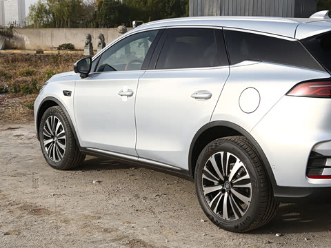 2025�� �Ǽݰ� DM-i 175KM �����״��콢��