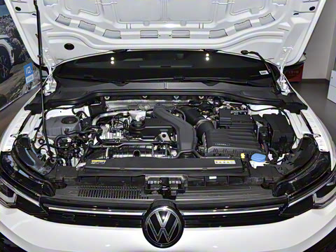 2026�� 300TSI R-Line