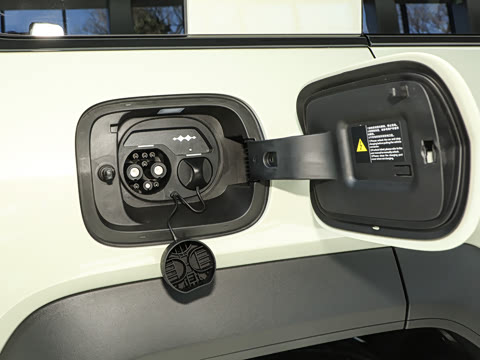 2025�� 210KM ��������Ultra��