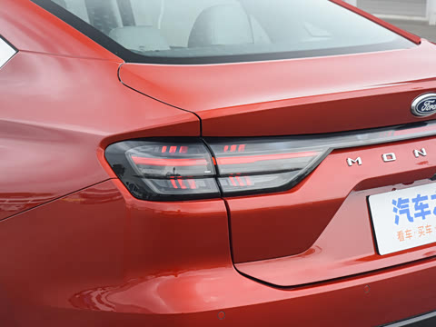 2026  2.0T  EcoBoost  